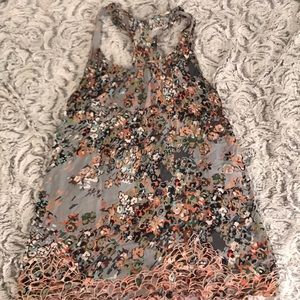 Printed razor back top